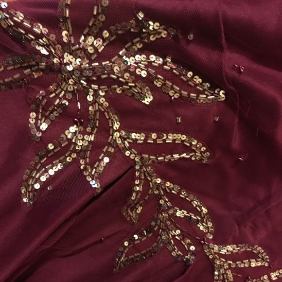 Dress - Picture 3 of 5